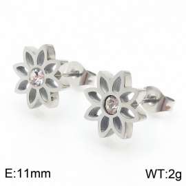 Stainless Steel Cute Flowers Ladies small Fresh earrings