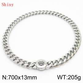 Fashionable and personalized stainless steel 700 × 13mm Cuban Chain Polished Round Buckle Inlaid Skull Head Charm Silver Necklace