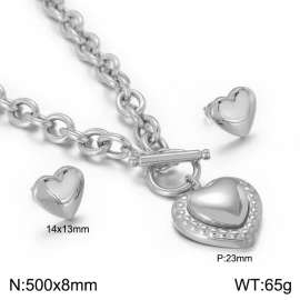 Stainless steel heart-shaped set