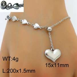 Fashionable and minimalist heart-shaped steel color titanium steel bracelet