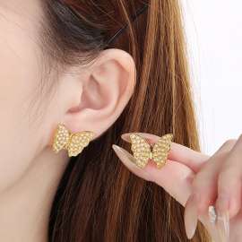 French Retro Autumn and Winter Series Niche Butterfly Fashion Pearl Earrings Silver Color