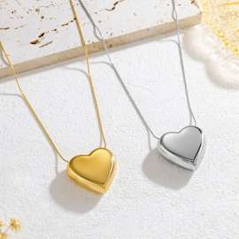 Fashionable new stainless steel hollow large heart pendant necklace