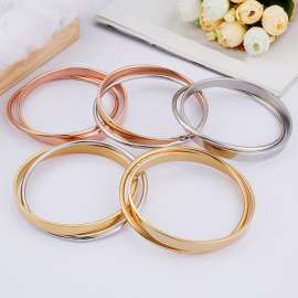Stainless Steel Interlocking Double Ring Smooth Surface Bangle